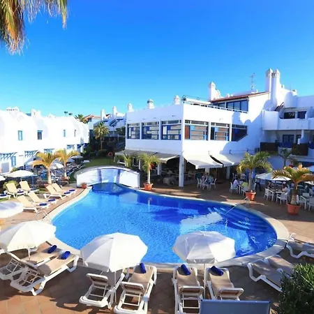 Lf 2 Bedrooms With Well Connected, Beach, Pool