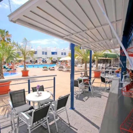 Lf 2 Bedrooms With Well Connected, Beach, Pool